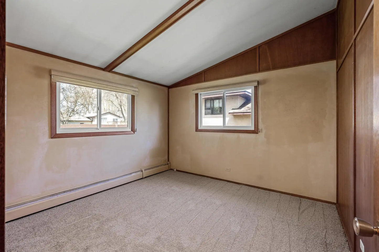 4241 Clark Circle, Vadnais Heights, MN 55127