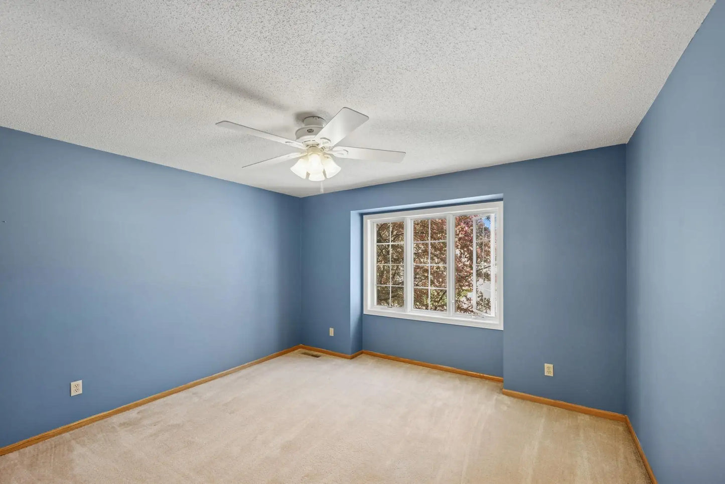 1284 Royal Oaks Drive, Shoreview, MN 55126