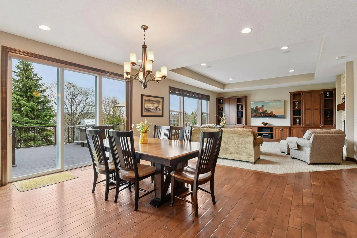 2919 Hilltop Drive, Chaska, MN 55318