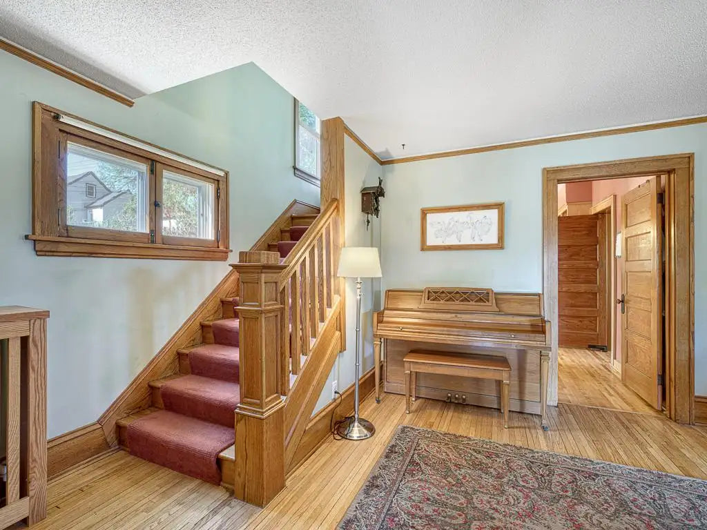 555 Bidwell Street, Saint Paul, MN 55107