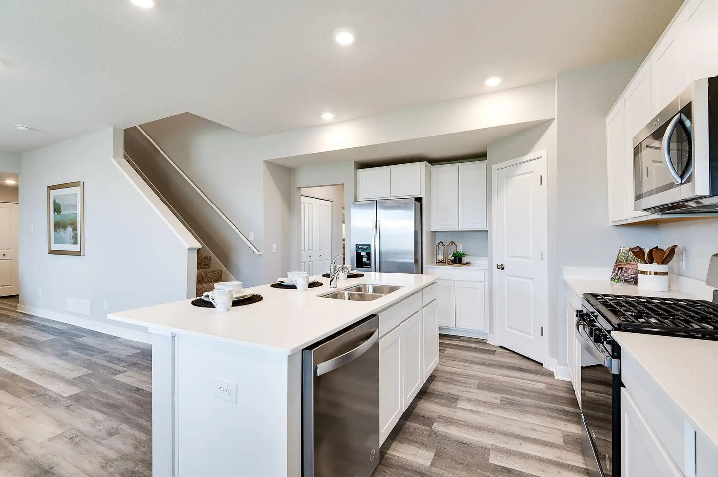 207 Snowdrop Trail, Waconia, MN 55387
