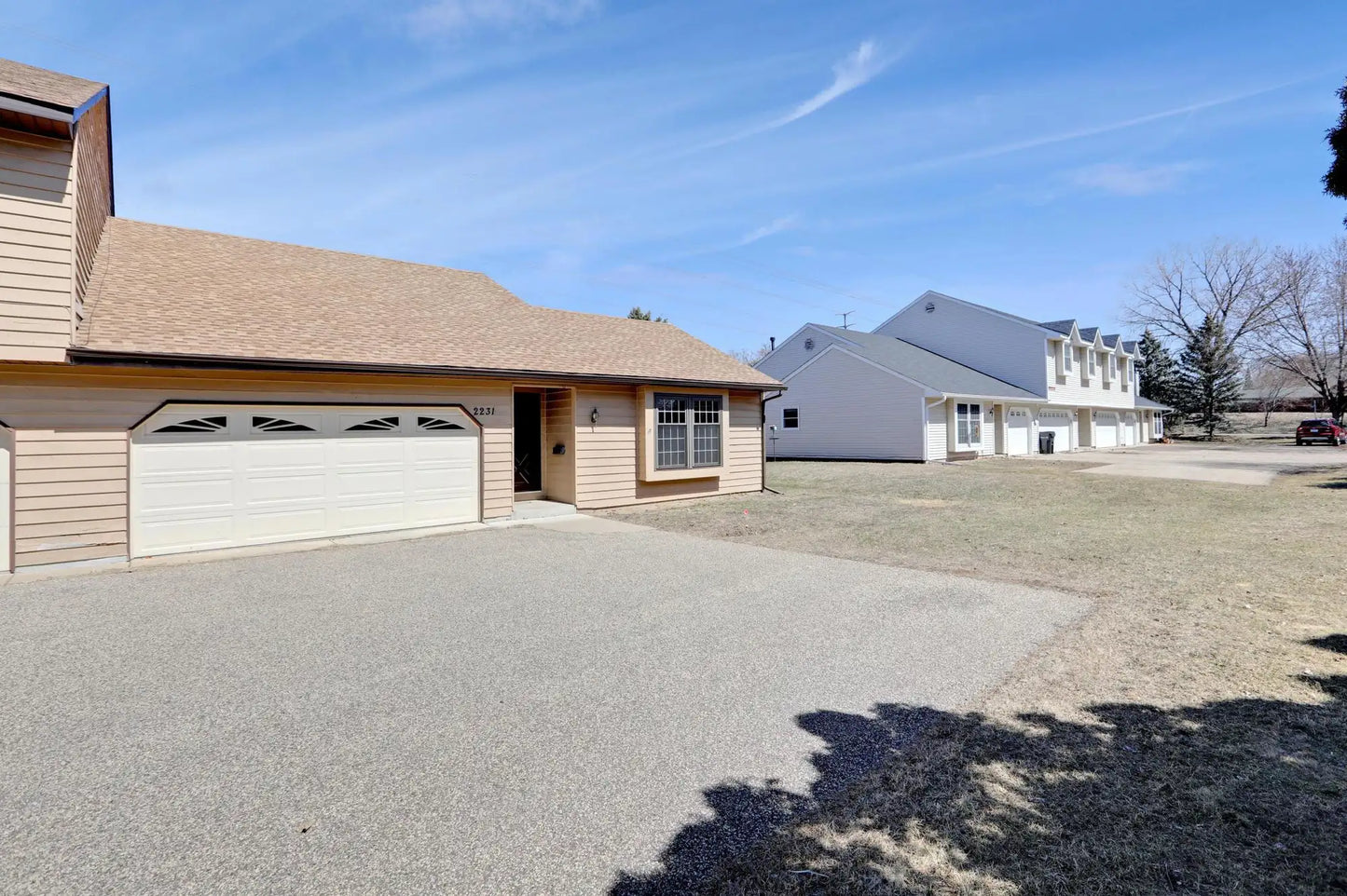 2231 Woodlynn Avenue, Maplewood, MN 55109