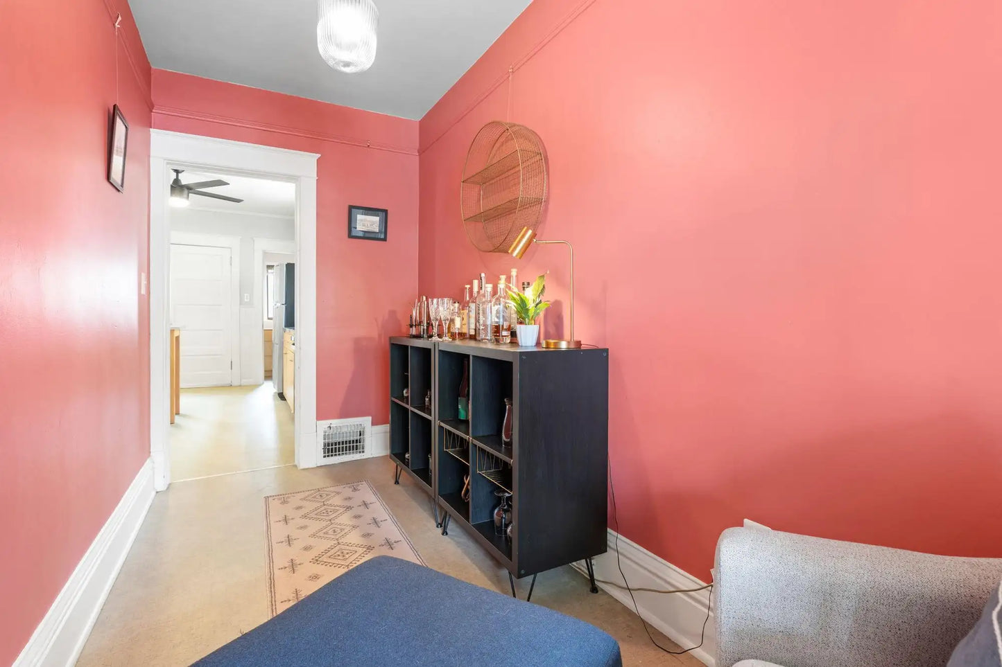 1033 Churchill Street, Saint Paul, MN 55103