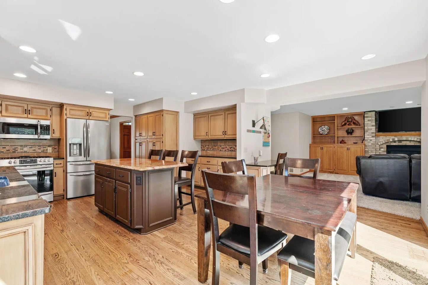 14000 96th Avenue, Maple Grove, MN 55369