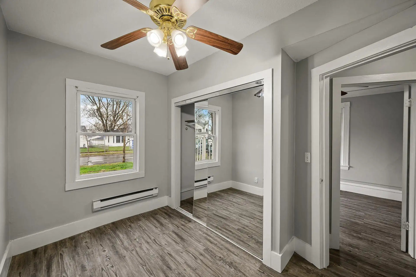3551 2nd Street, Minneapolis, MN 55418