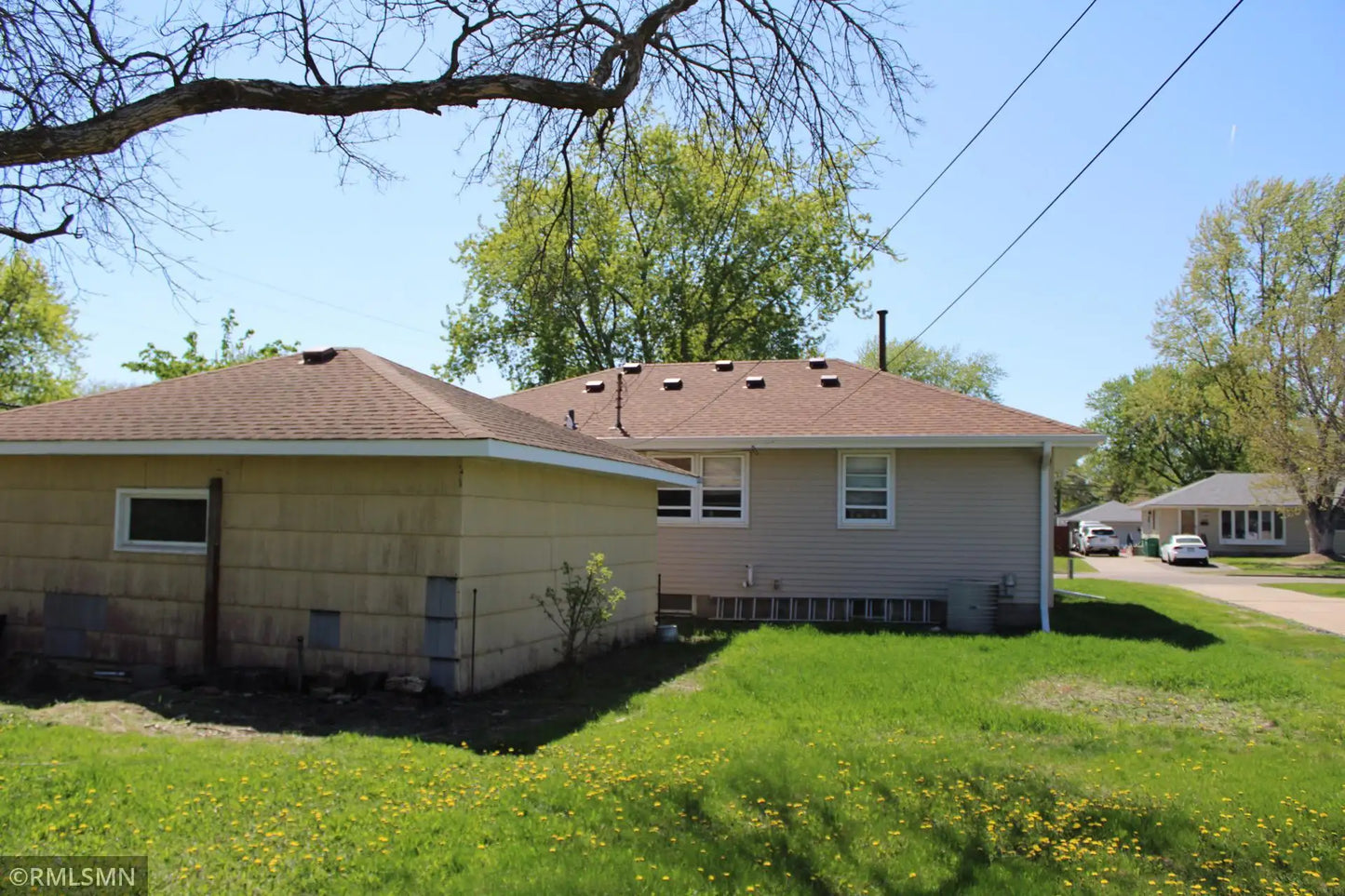 7100 Grimes Avenue, Brooklyn Center, MN 55429
