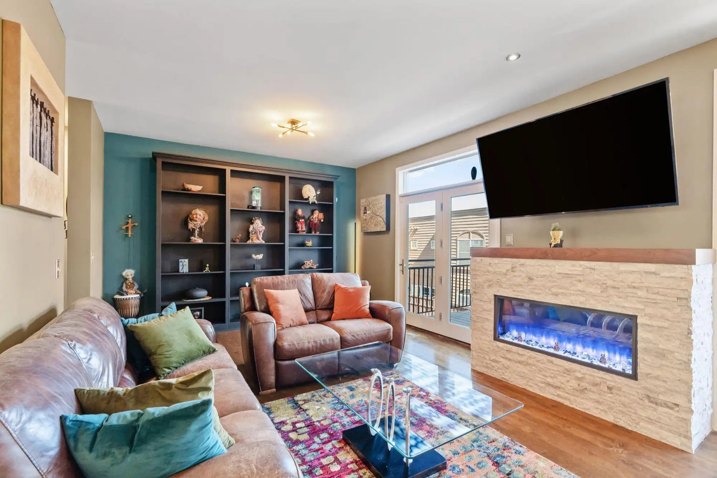 222 Ridgewood Avenue, Minneapolis, MN 55403