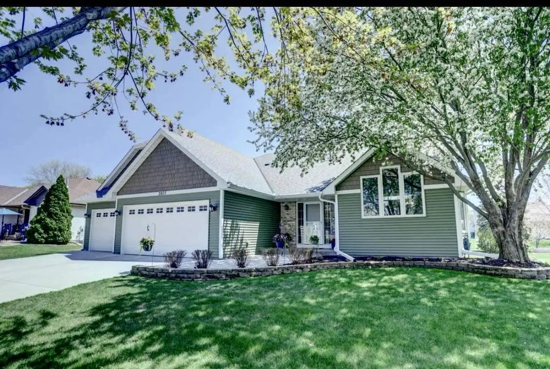 2803 92nd Crescent, Brooklyn Park, MN 55443
