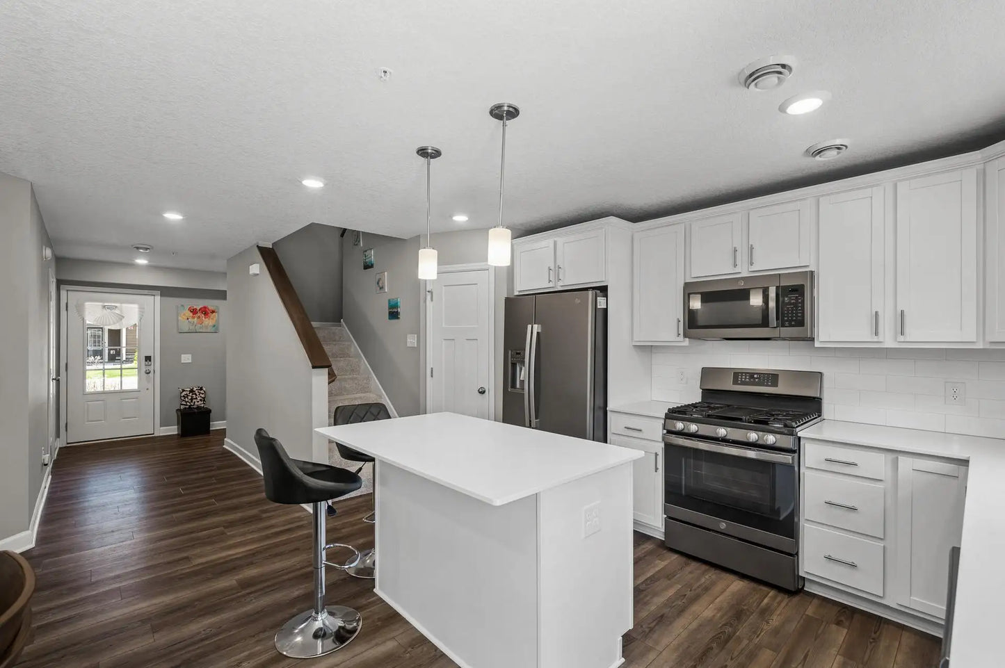 1144 Middlefield Road, Medina, MN 55340
