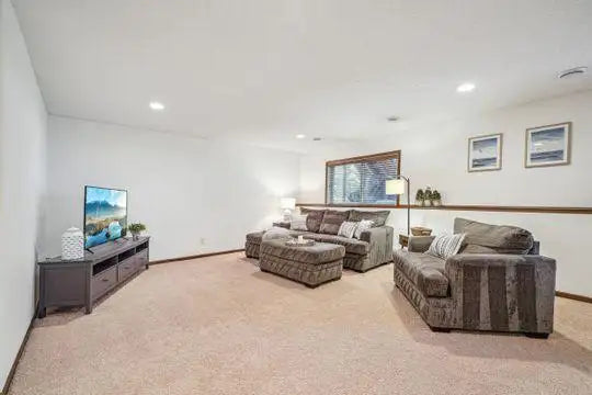 13503 Carlingford Way, Rosemount, MN 55068