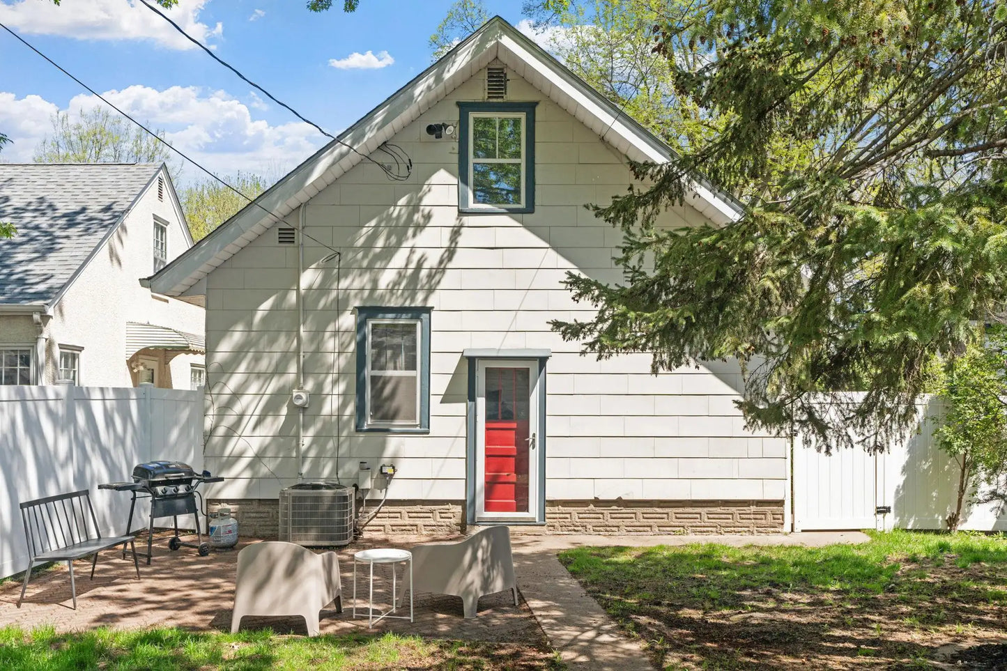 3126 Hayes Street, Minneapolis, MN 55418