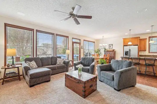 13503 Carlingford Way, Rosemount, MN 55068