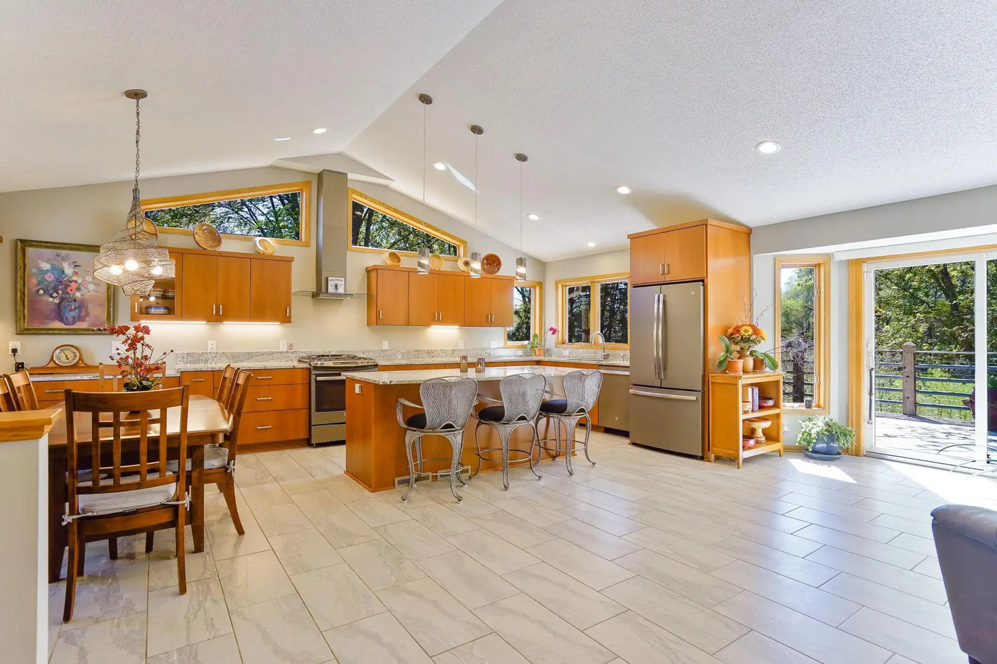 1950 Park Ridge Court, Chaska, MN 55318