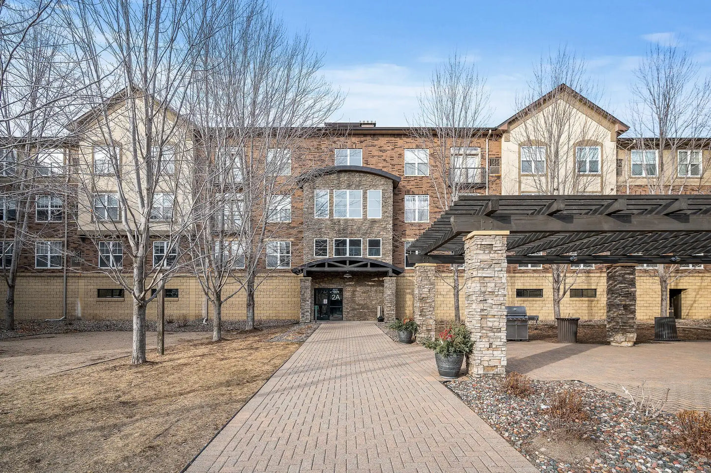 13570 Technology Drive, Eden Prairie, MN 55344
