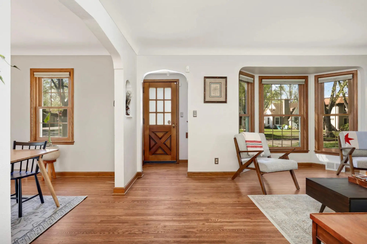 2185 Eleanor Avenue, Saint Paul, MN 55116