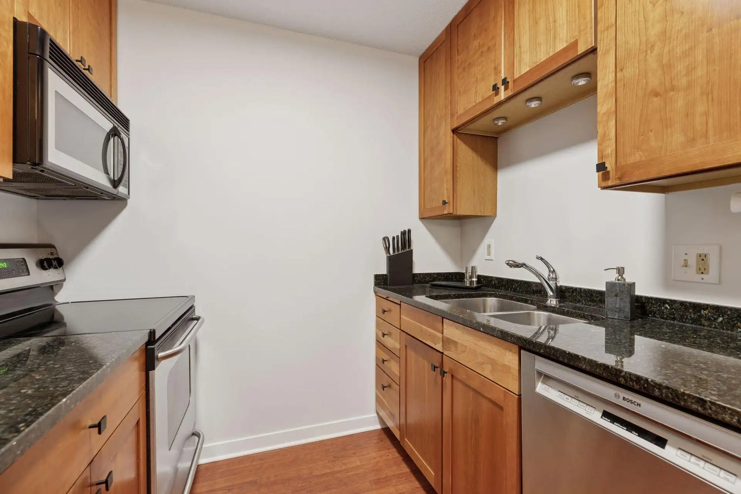 3131 Excelsior Boulevard, Minneapolis, MN 55416