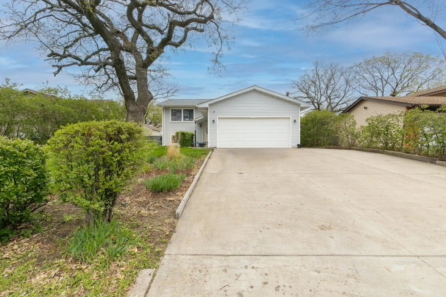 8024 Irving Avenue, Brooklyn Park, MN 55444
