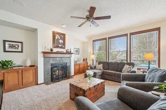 13503 Carlingford Way, Rosemount, MN 55068