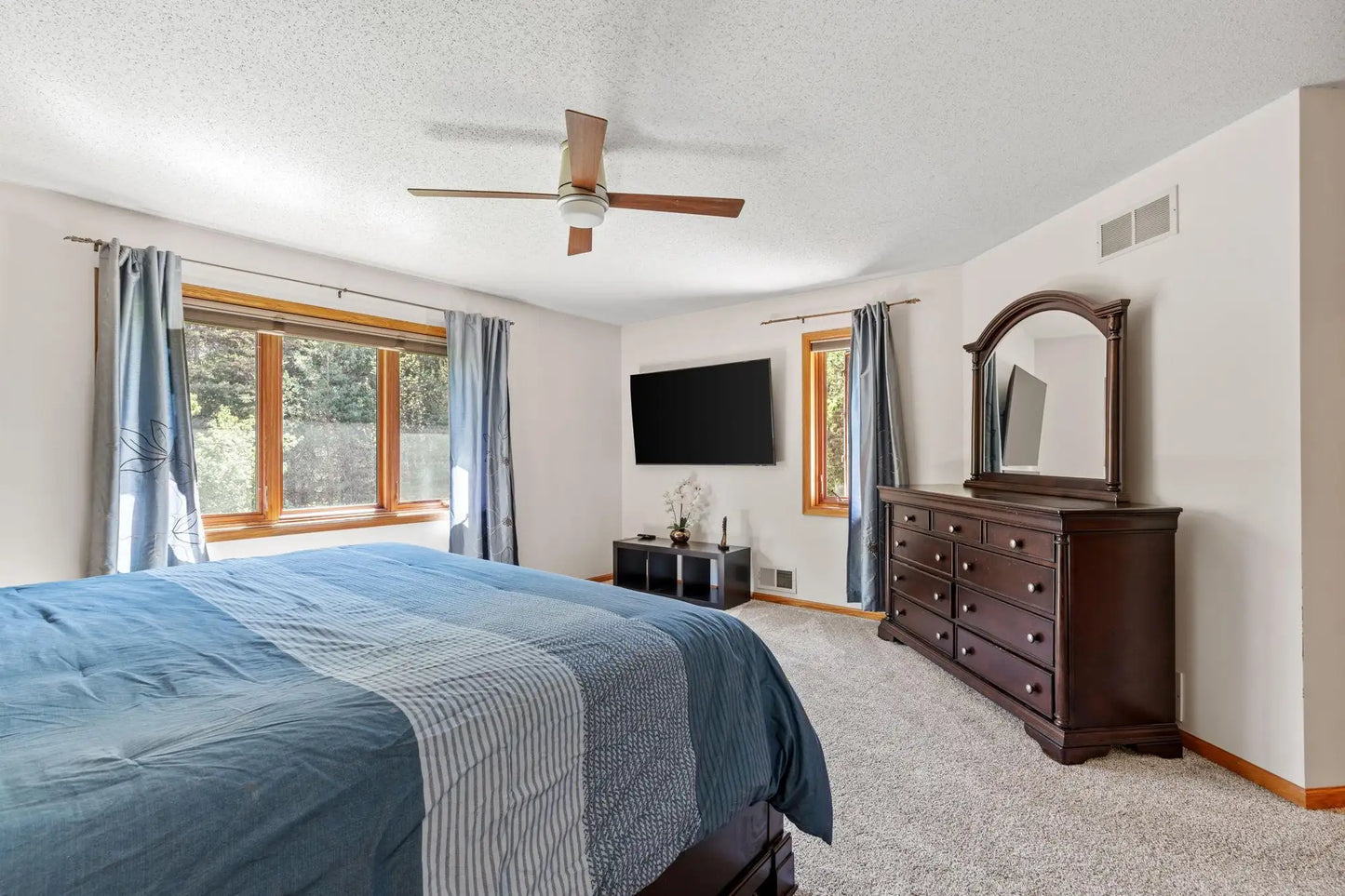 14000 96th Avenue, Maple Grove, MN 55369
