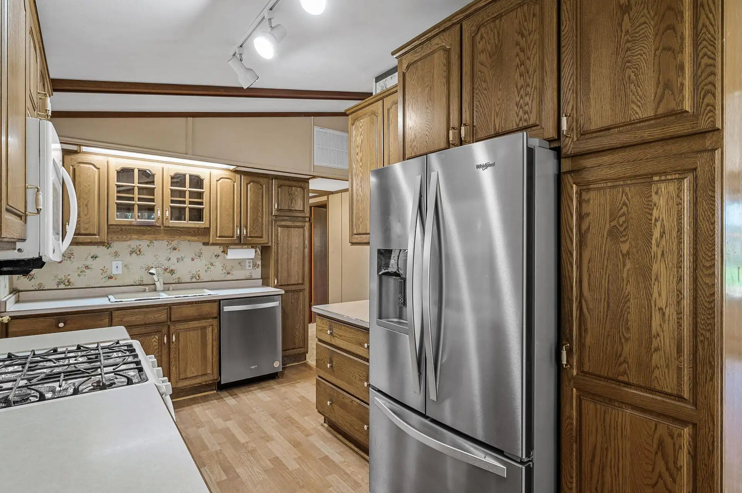 4241 Clark Circle, Vadnais Heights, MN 55127