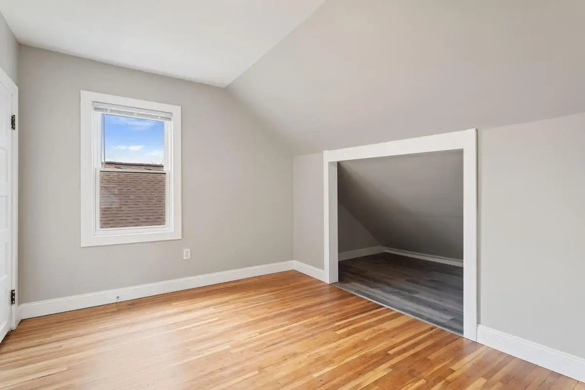297 Clarence Street, Saint Paul, MN 55106