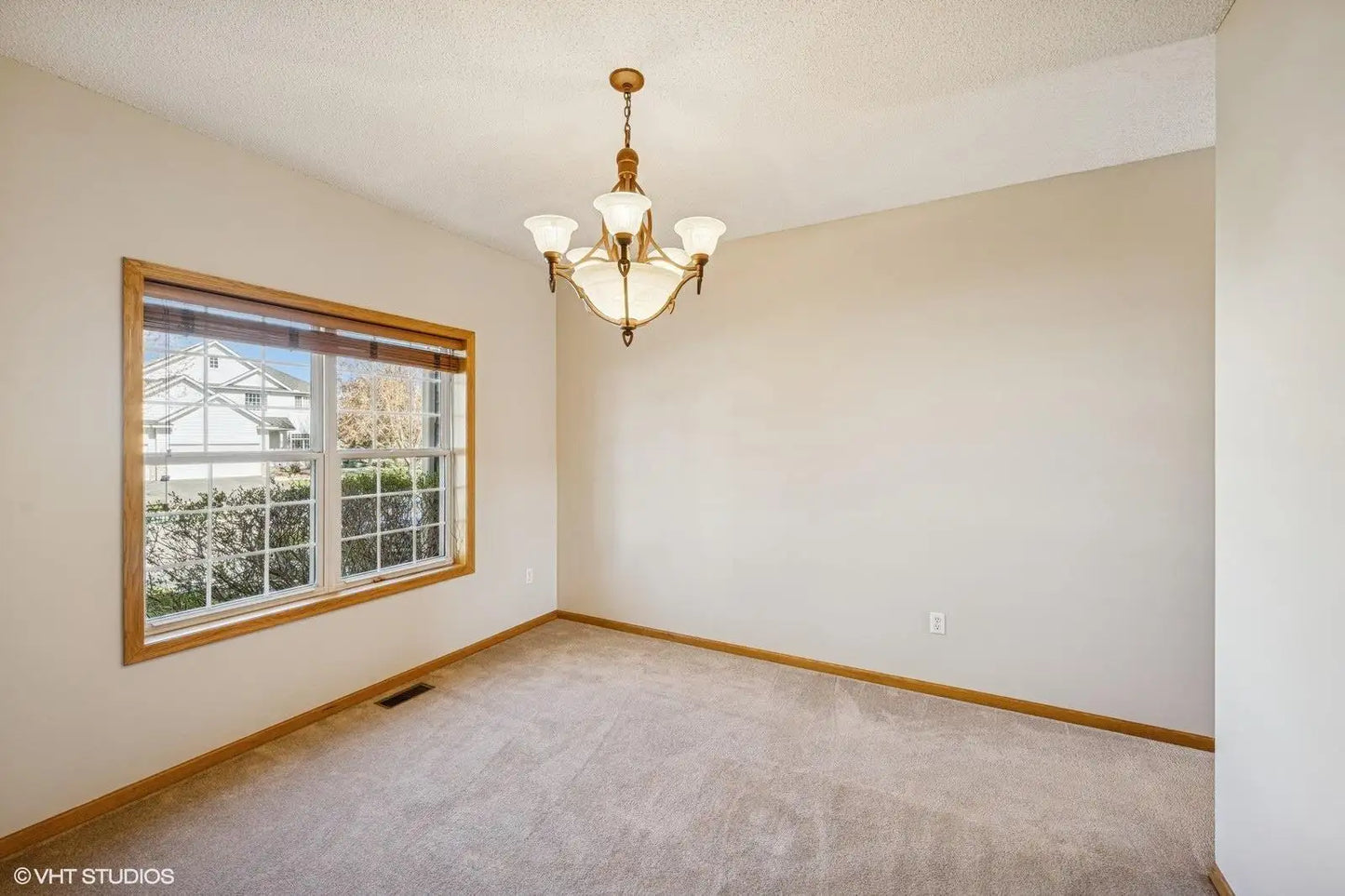 13984 Starlite Drive, Rogers, MN 55374