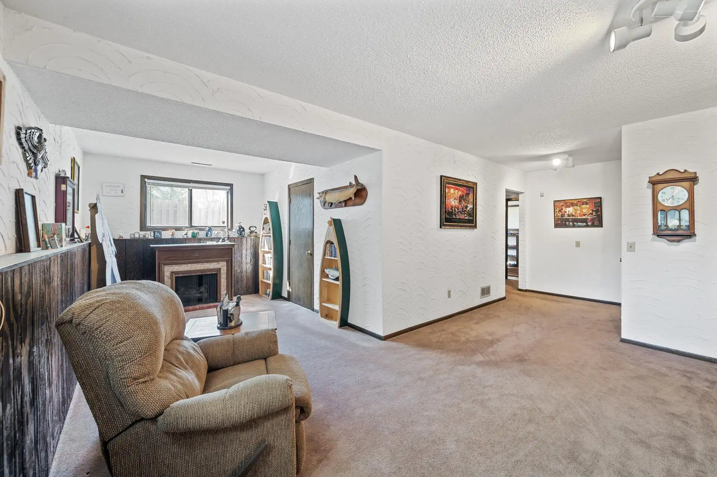 8220 Brandywine Parkway, Brooklyn Park, MN 55444