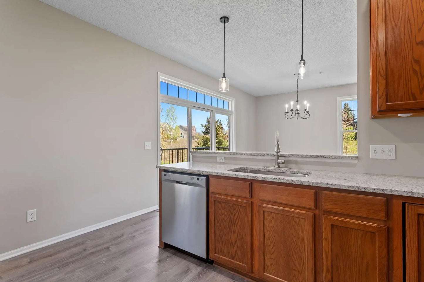 3611 Hazel Trail, Woodbury, MN 55129