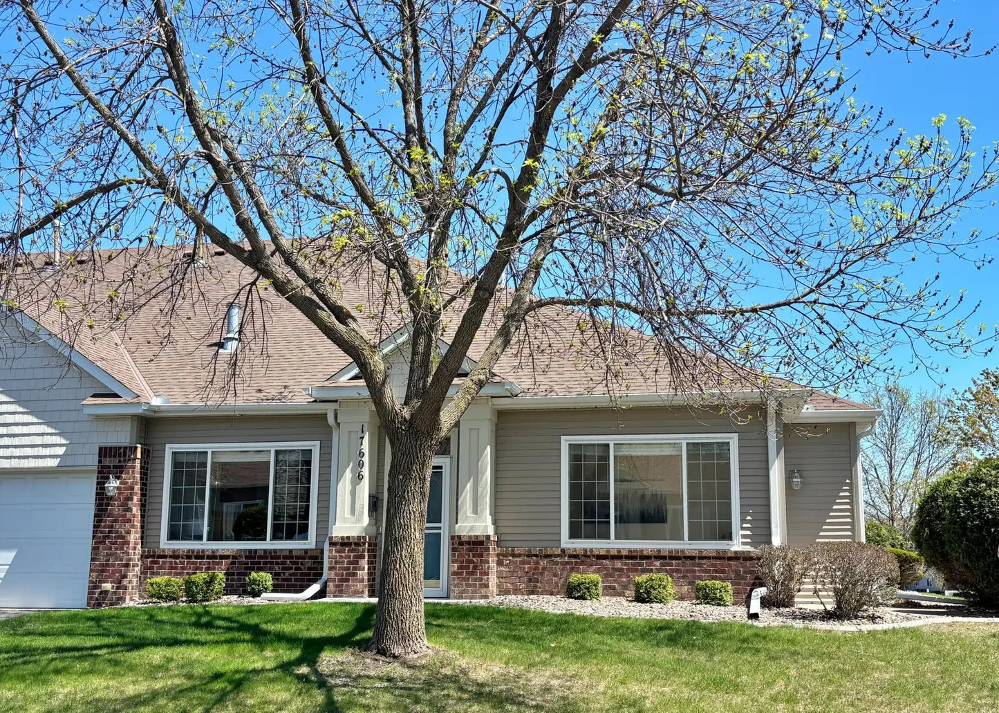 17606 38th Avenue, Plymouth, MN 55446