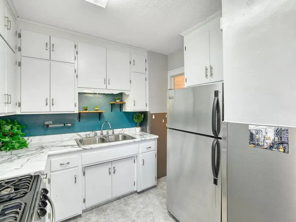 2326 Irving Avenue, Minneapolis, MN 55411