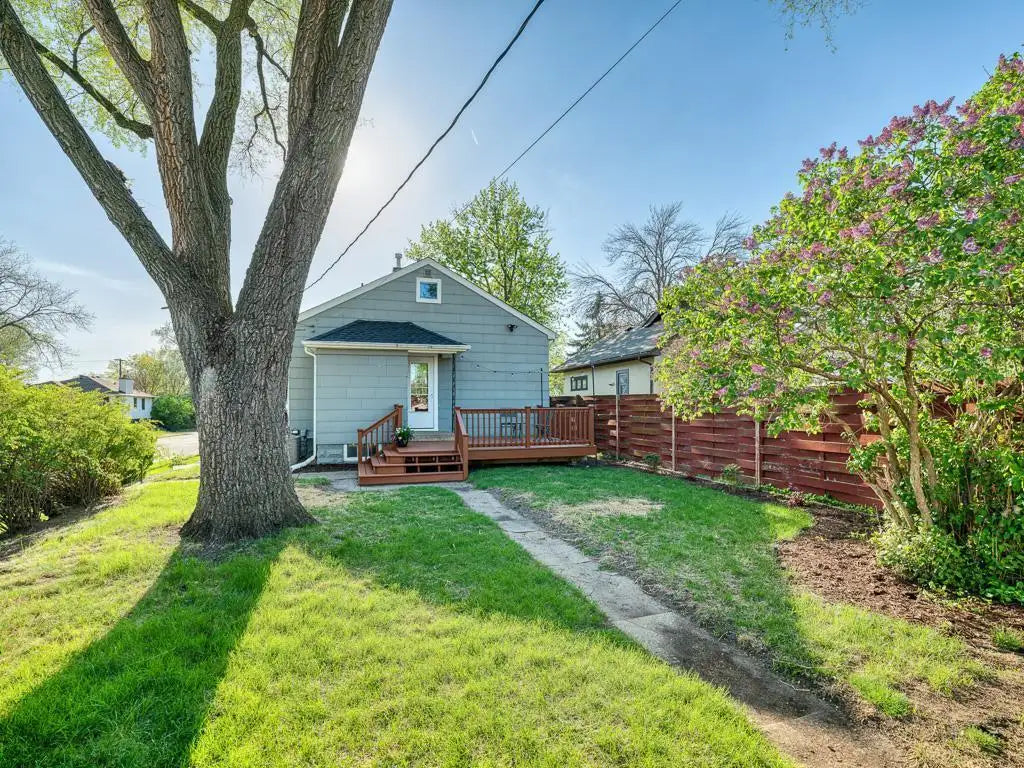 3800 Quail Avenue, Robbinsdale, MN 55422
