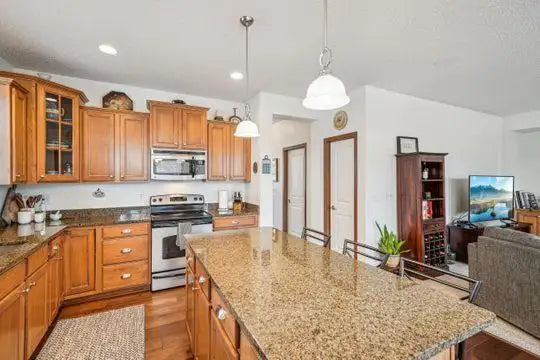 13503 Carlingford Way, Rosemount, MN 55068