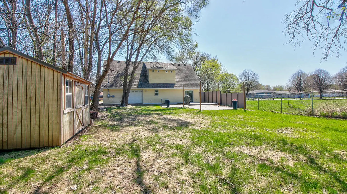 1431 Beech Street, Saint Paul, MN 55106