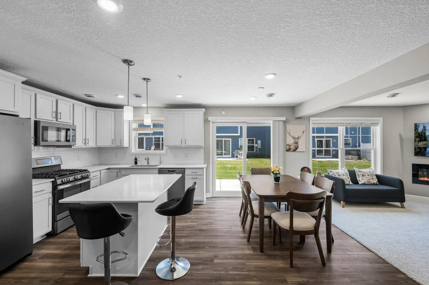 1144 Middlefield Road, Medina, MN 55340
