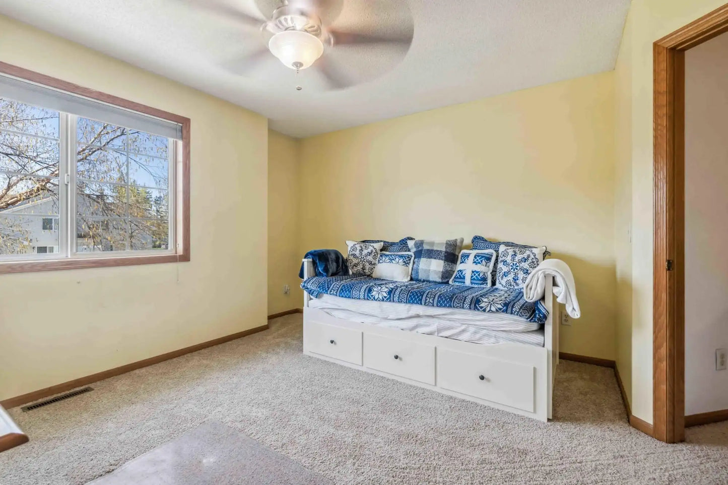 10845 181st Lane, Elk River, MN 55330