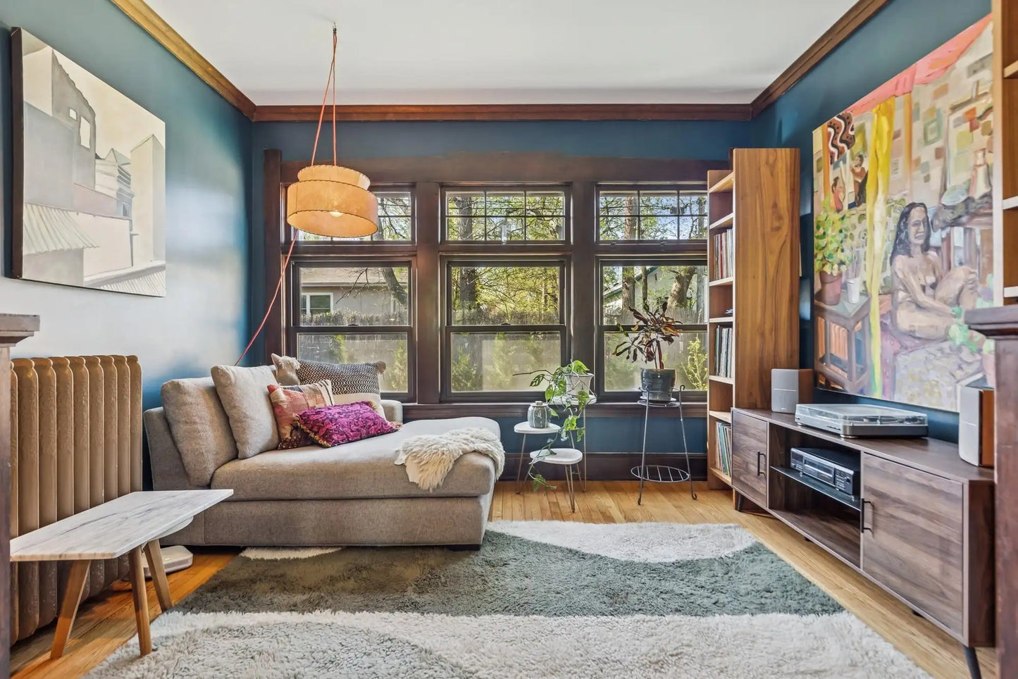 2323 Laurel Avenue, Minneapolis, MN 55405