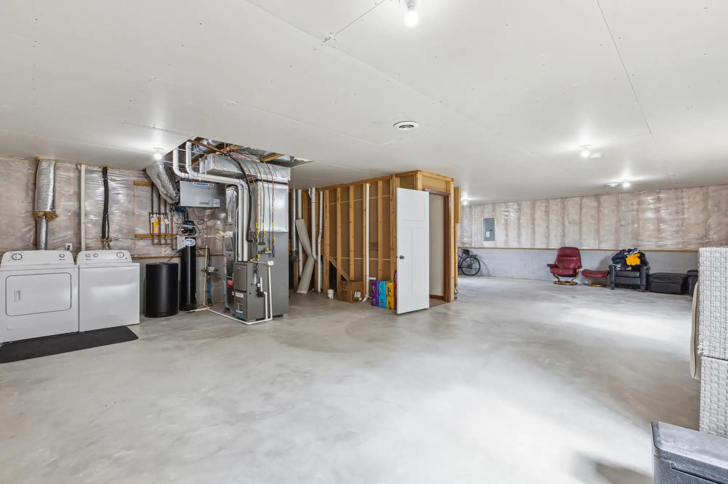 1308 Deer Haven Court, Isanti, MN 55040
