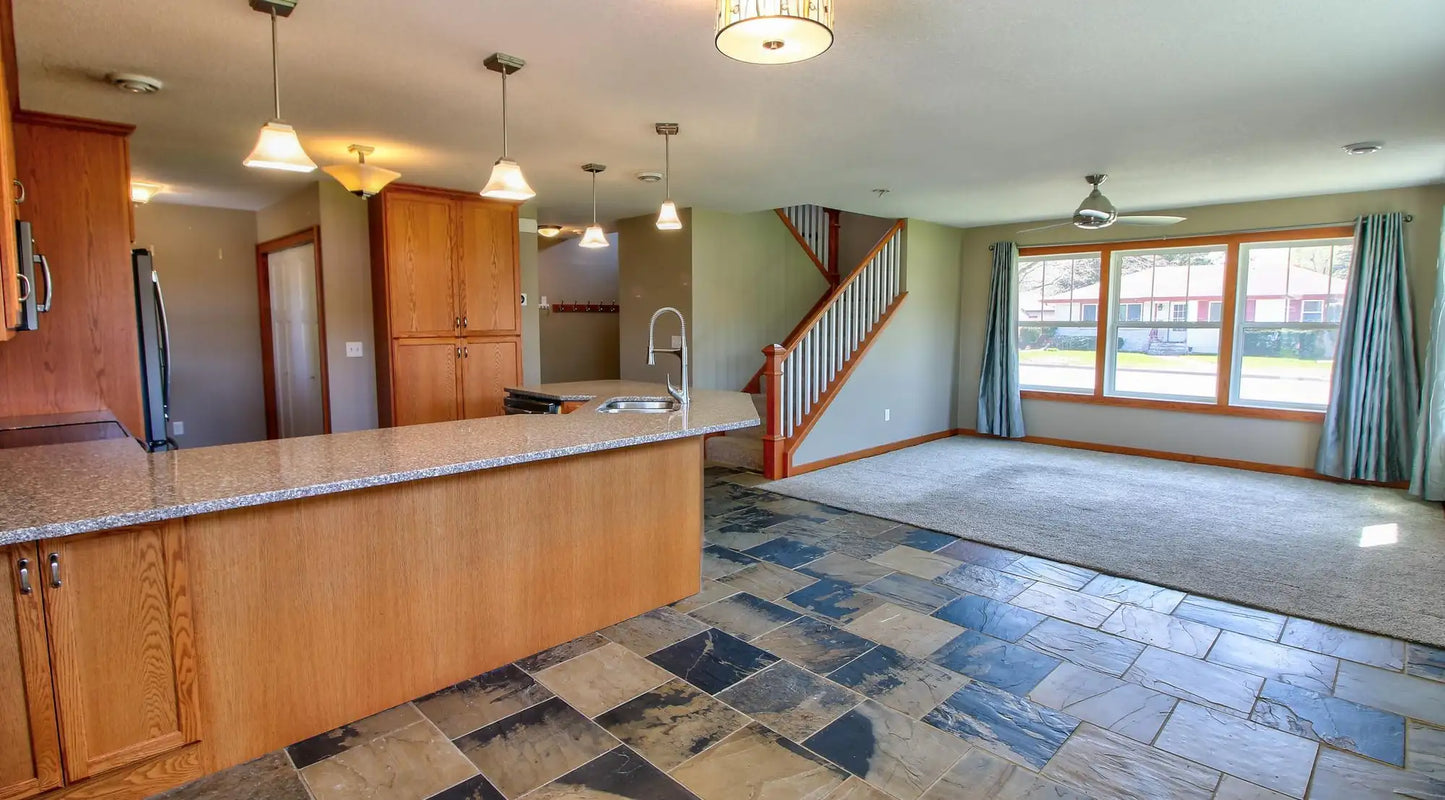1431 Beech Street, Saint Paul, MN 55106