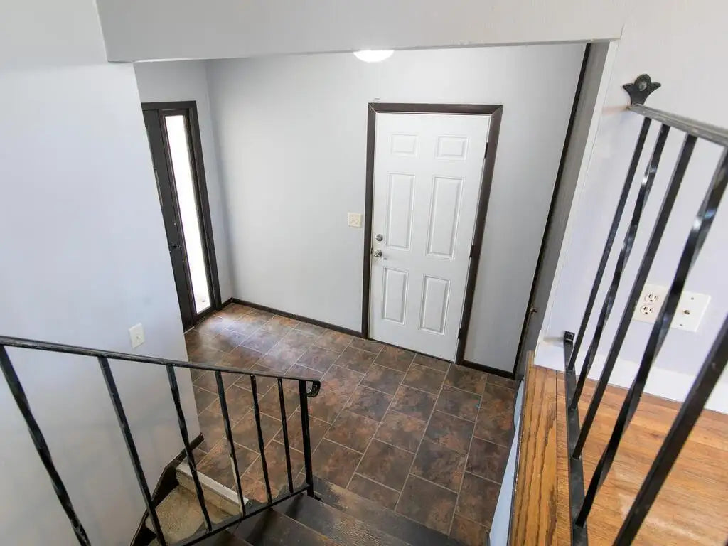 965 Whitney Drive, Apple Valley, MN 55124