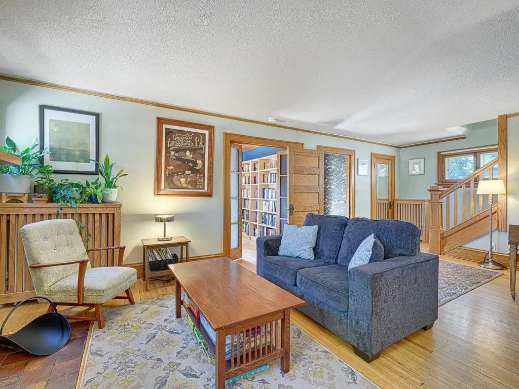 555 Bidwell Street, Saint Paul, MN 55107
