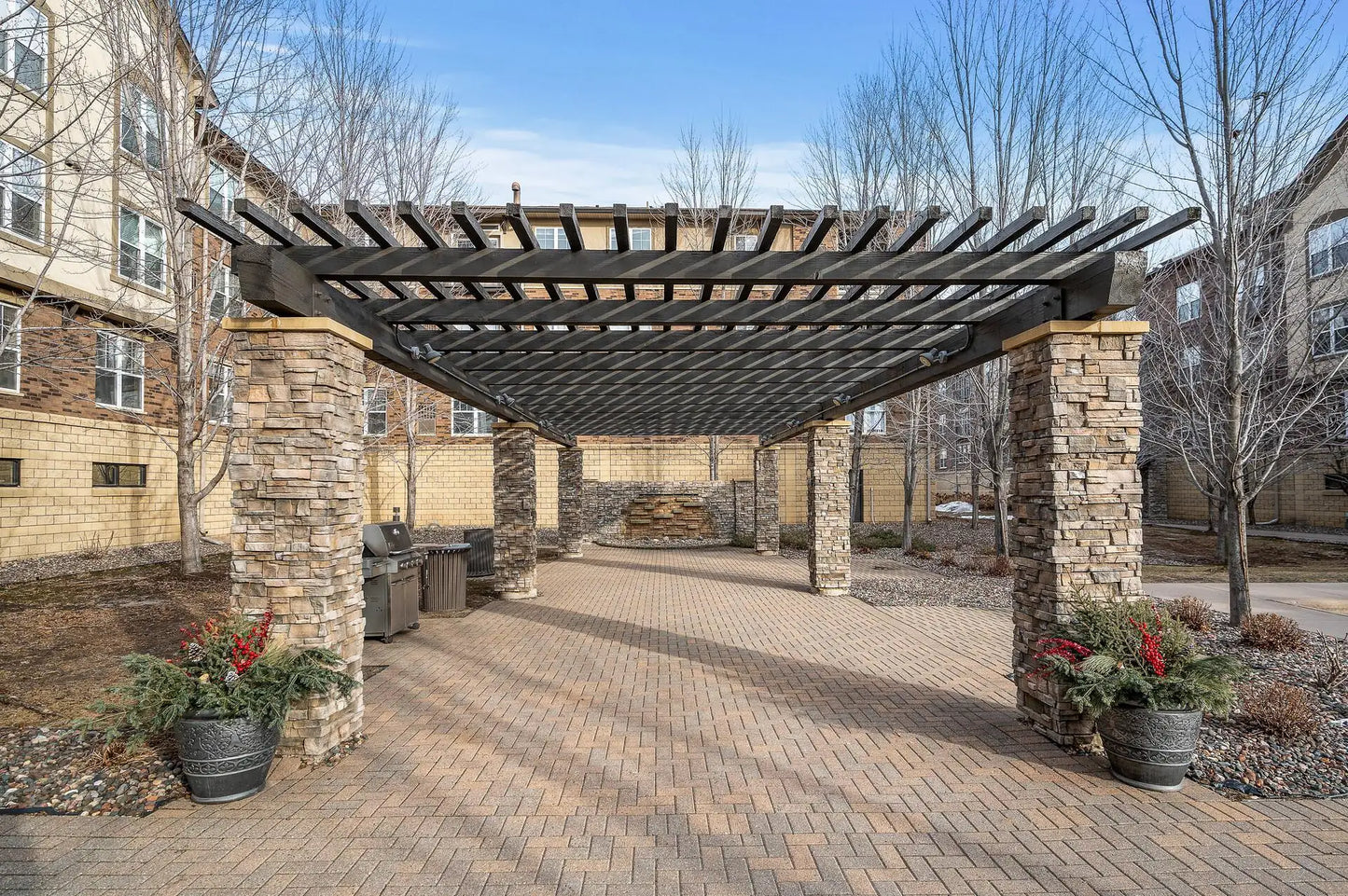 13570 Technology Drive, Eden Prairie, MN 55344