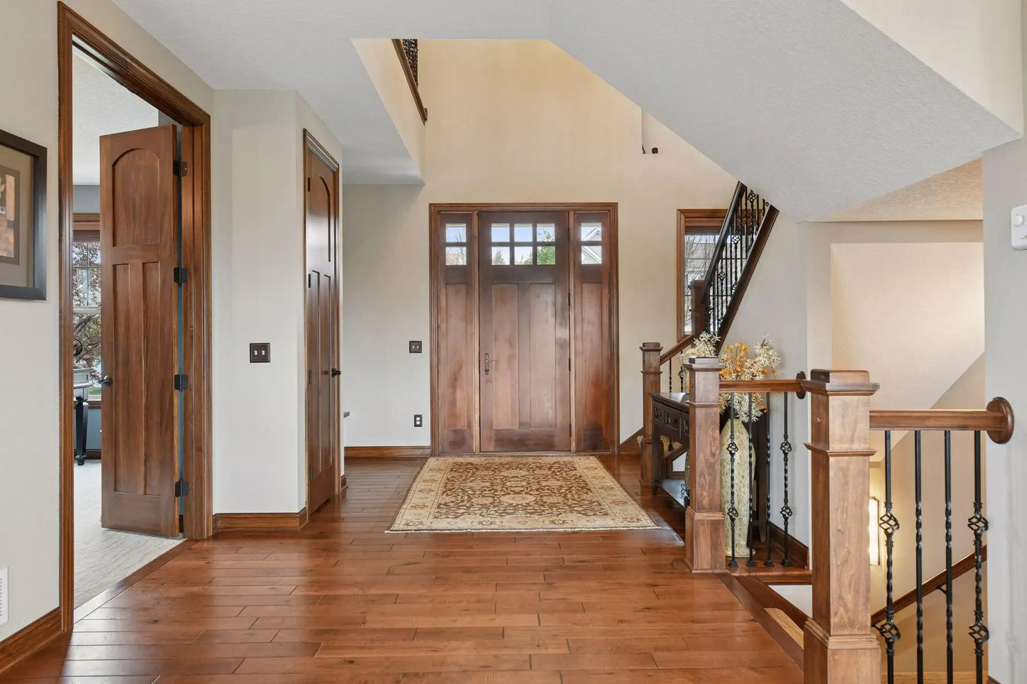 2919 Hilltop Drive, Chaska, MN 55318