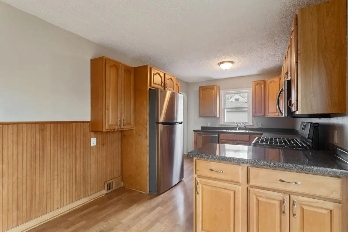 6929 10th Avenue, Richfield, MN 55423