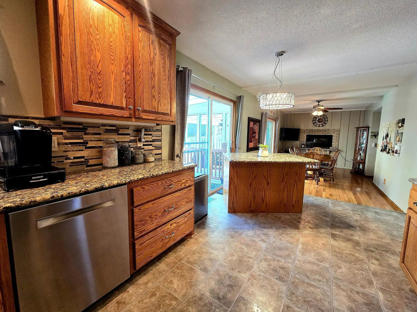 8047 Ingleside Avenue, Cottage Grove, MN 55016