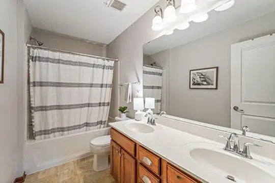 13503 Carlingford Way, Rosemount, MN 55068