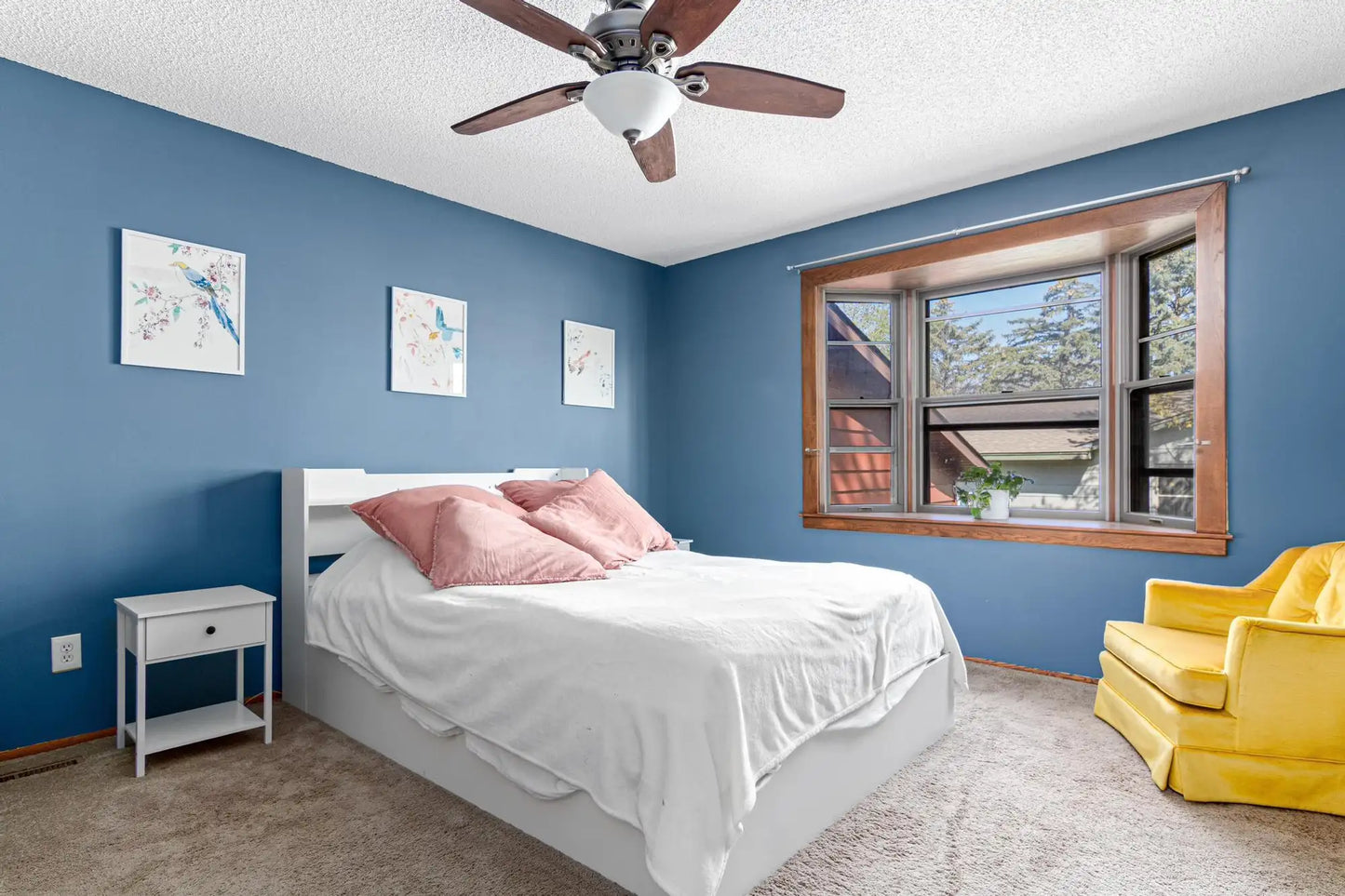 14790 Dundee Avenue, Apple Valley, MN 55124