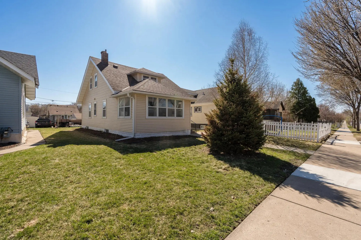 1634 Upton Avenue, Minneapolis, MN 55411