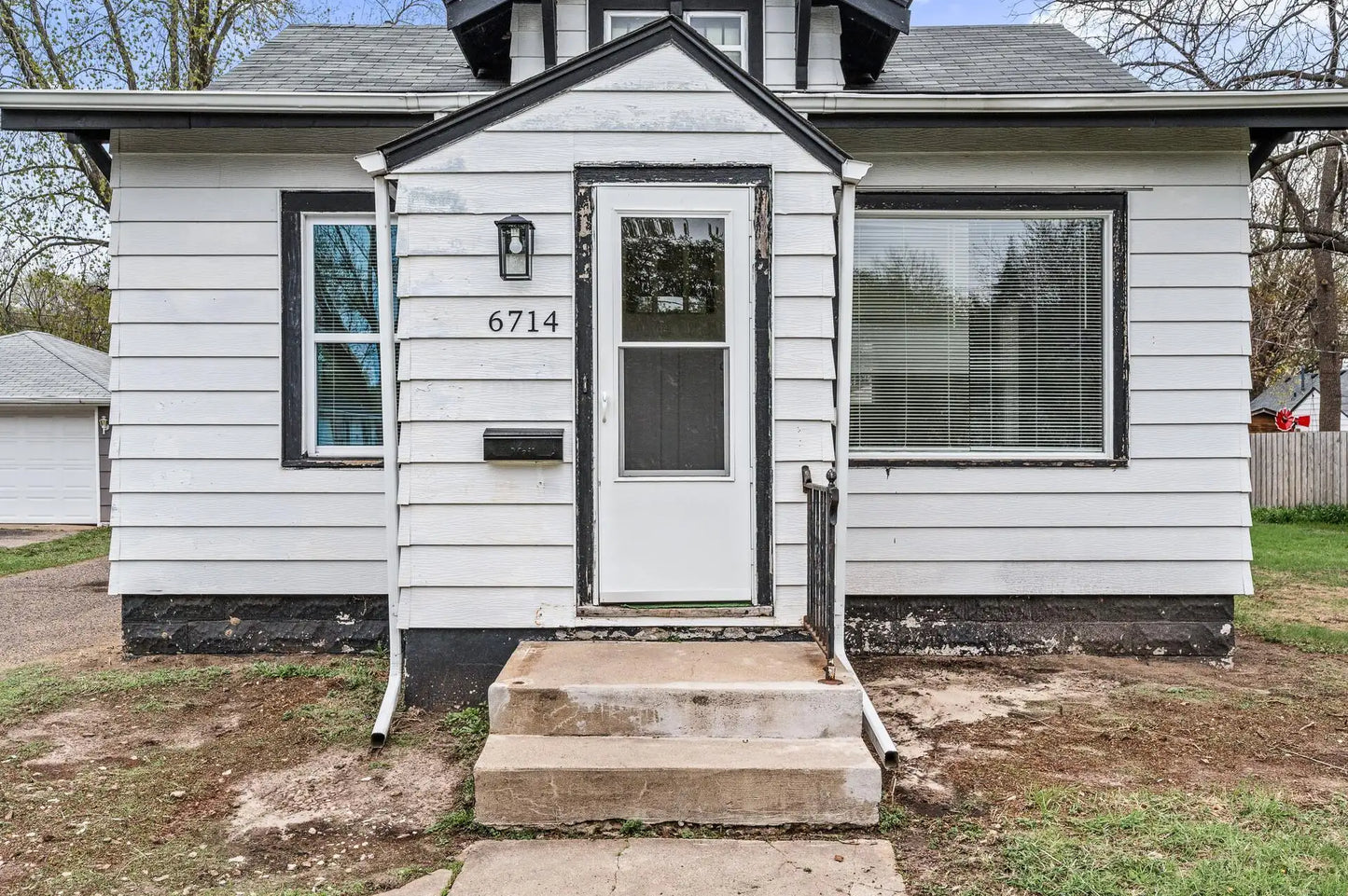 6714 Corvallis Avenue, Crystal, MN 55428