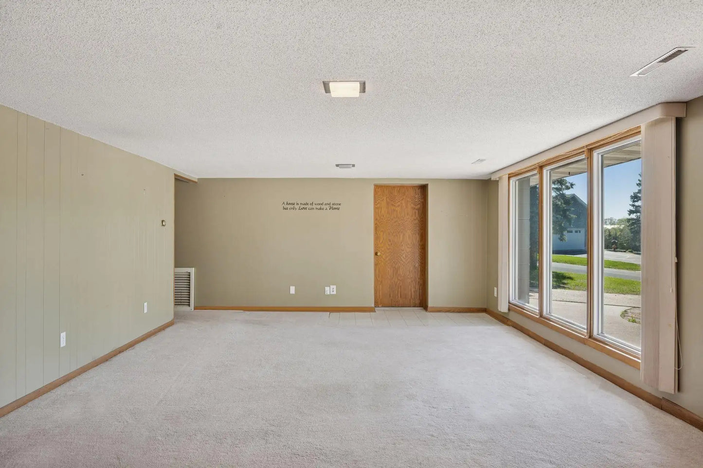 140 Bluff Street, Clearwater, MN 55320