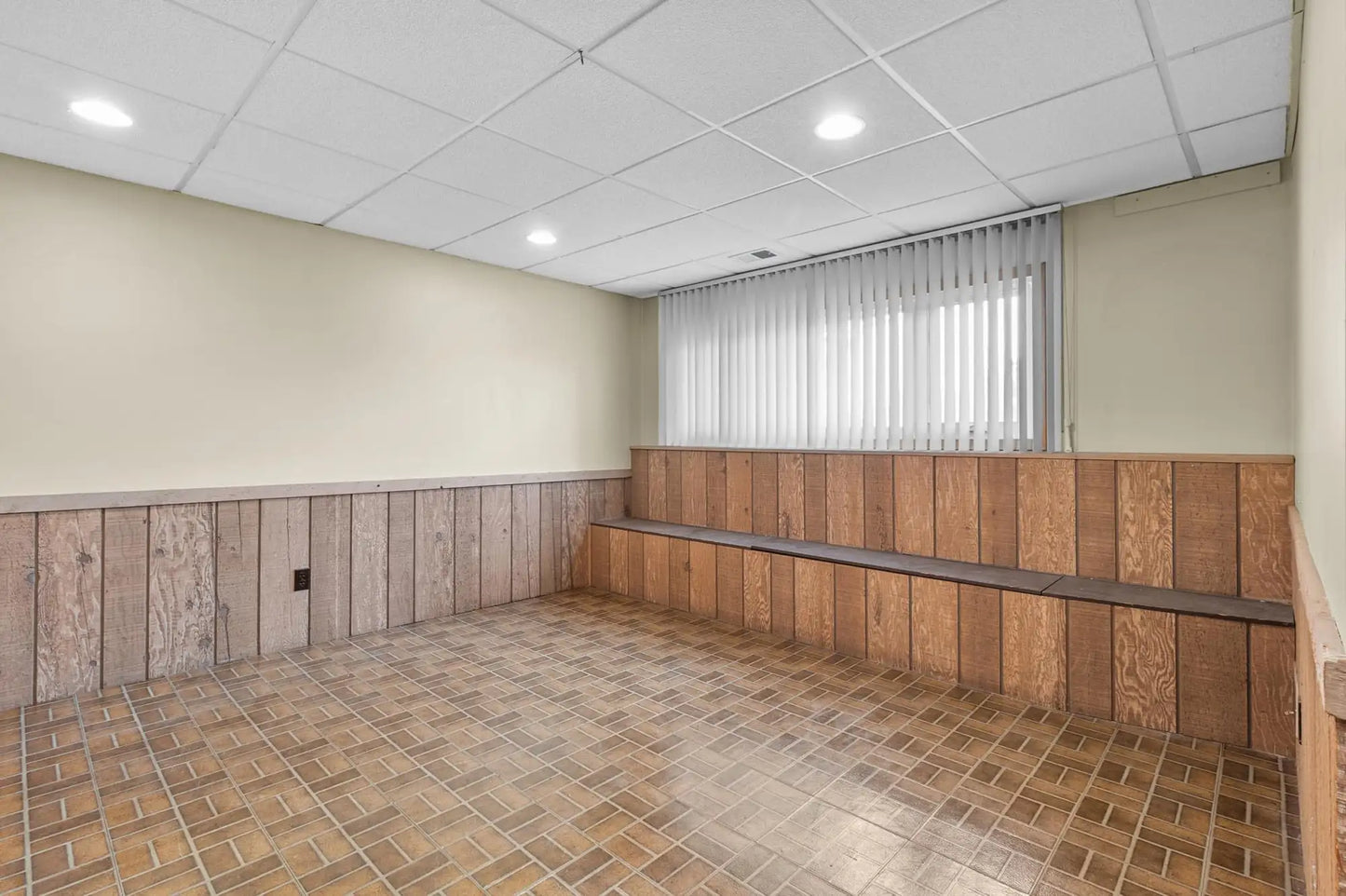 10305 Morris Road, Bloomington, MN 55437